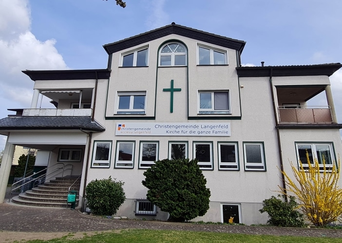 Gereinigte Natursteinfassade